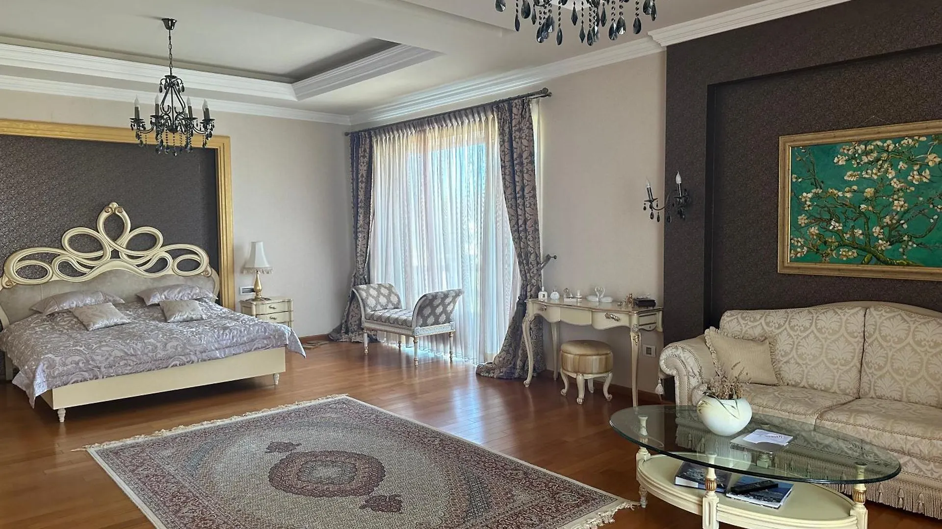 Mardakan White Villa バクー