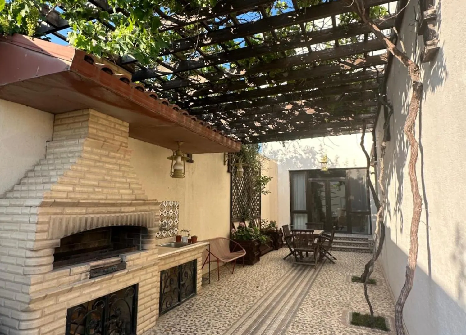 Mardakan White Villa Baku